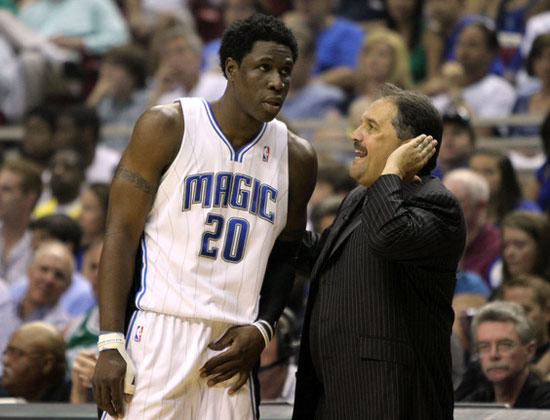 不想被扒号码？弗拉霍维奇发文并配图罗马数字9，随后删除（不想号码被扒？弗拉霍维奇晒罗马数字9后秒删动态）