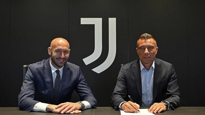 安东尼-戈登：理解伊萨克的感受；很开心没有自己的转会传闻（安东尼-戈登：理解伊萨克处境，庆幸未被转会传闻困扰）