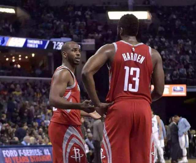 亚冠二级战报：布伦纳帽子戏法，南定绿钢9-0狂胜东方（亚冠二级速报：布伦纳上演帽子戏法，南定绿钢9比0横扫东方）