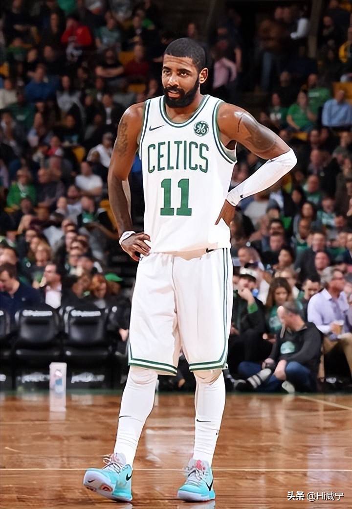 英超前瞻：曼城剑指三分紧追榜首，桑德兰变阵挑战强敌（英超前瞻：曼城力争三分逼近榜首，桑德兰变阵硬碰强敌）