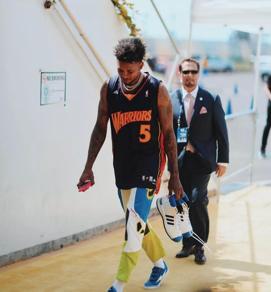 德尚：11月13日是巴黎恐袭案10周年，如果不在这天比赛会更好（德尚：巴黎恐袭案十周年（11月13日）最好不要安排比赛）